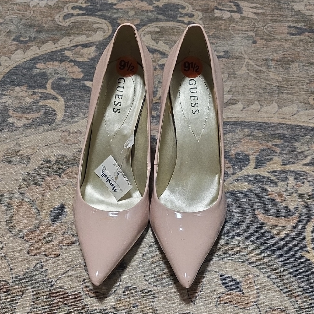 Guess Women's Light Pink Patent Heels